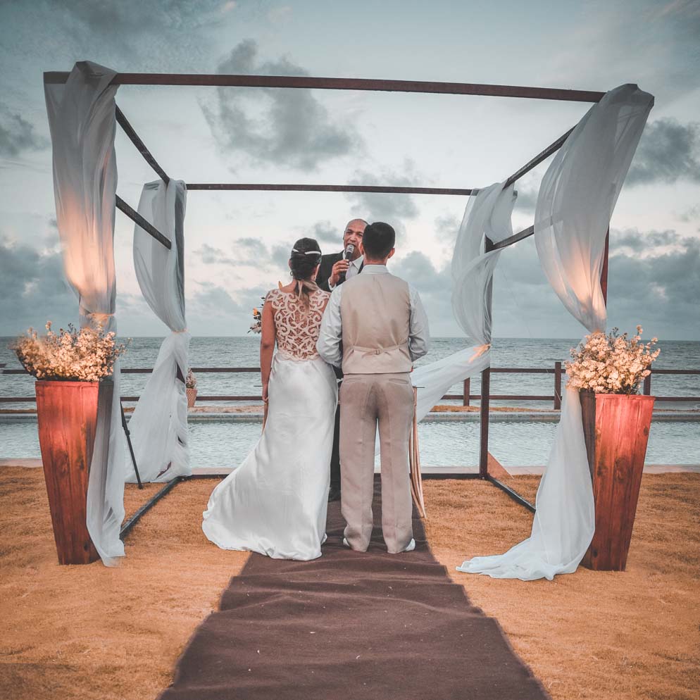 Decoração para casamento na praia: 5 dicas de especialistas